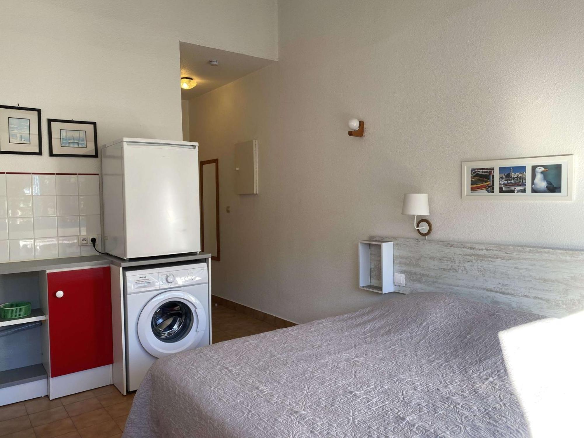 Studio Confort 2* Avec 2 Parkings Prives, Proche Thermes, Calme Et Bien Equipe - Balaruc-Les-Bains - Fr-1-553-114 Εξωτερικό φωτογραφία